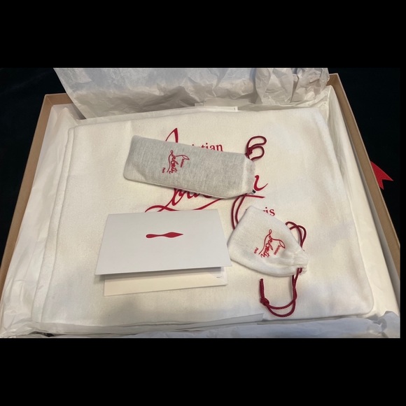 Bran new need to sell due to emergency🚨bought from store has receipt & everying - Picture 4 of 6